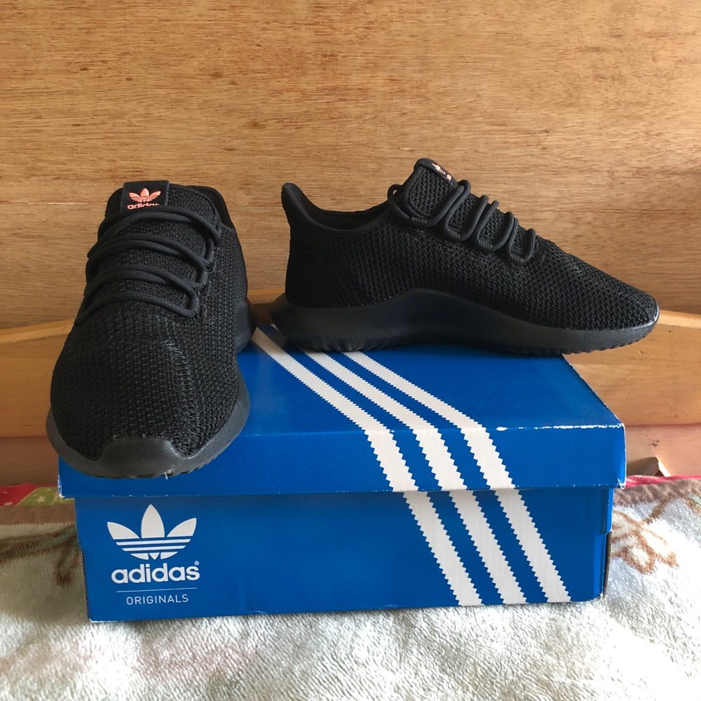 Adidas tubular